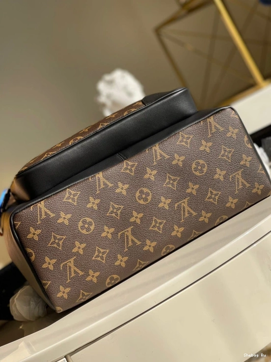 LOUIS DEAN VUITTON BACKPACK 0814